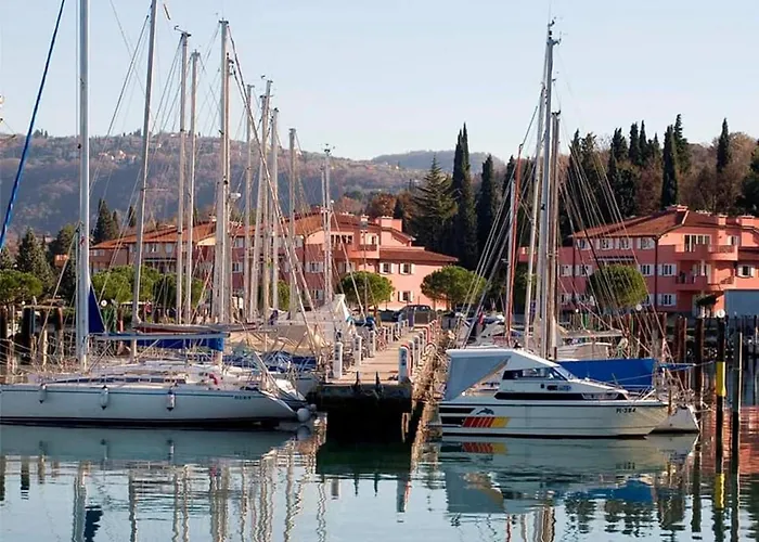 Apartment Residence Marina Portoroz Lebic 411